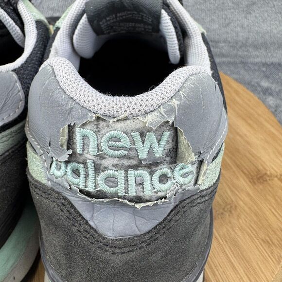 New Balance 574 Shoes Womens Size 10 Gray Mint ENCAP Athletic Running WL574GG - Picture 5 of 12